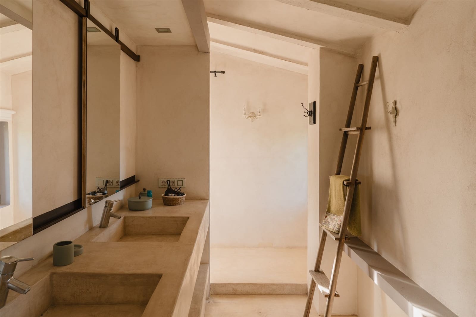 8 soveværelse Finca/Landehus til salg i Vilademuls med garage - € 2.500.000 (Ref: 9035891)