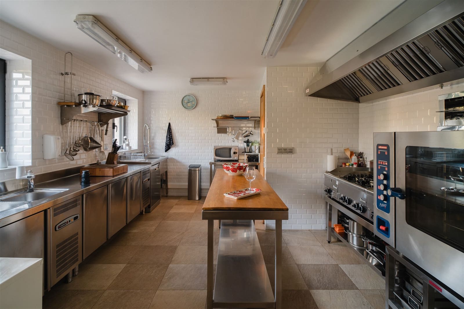 8 soveværelse Finca/Landehus til salg i Vilademuls med garage - € 2.500.000 (Ref: 9035891)