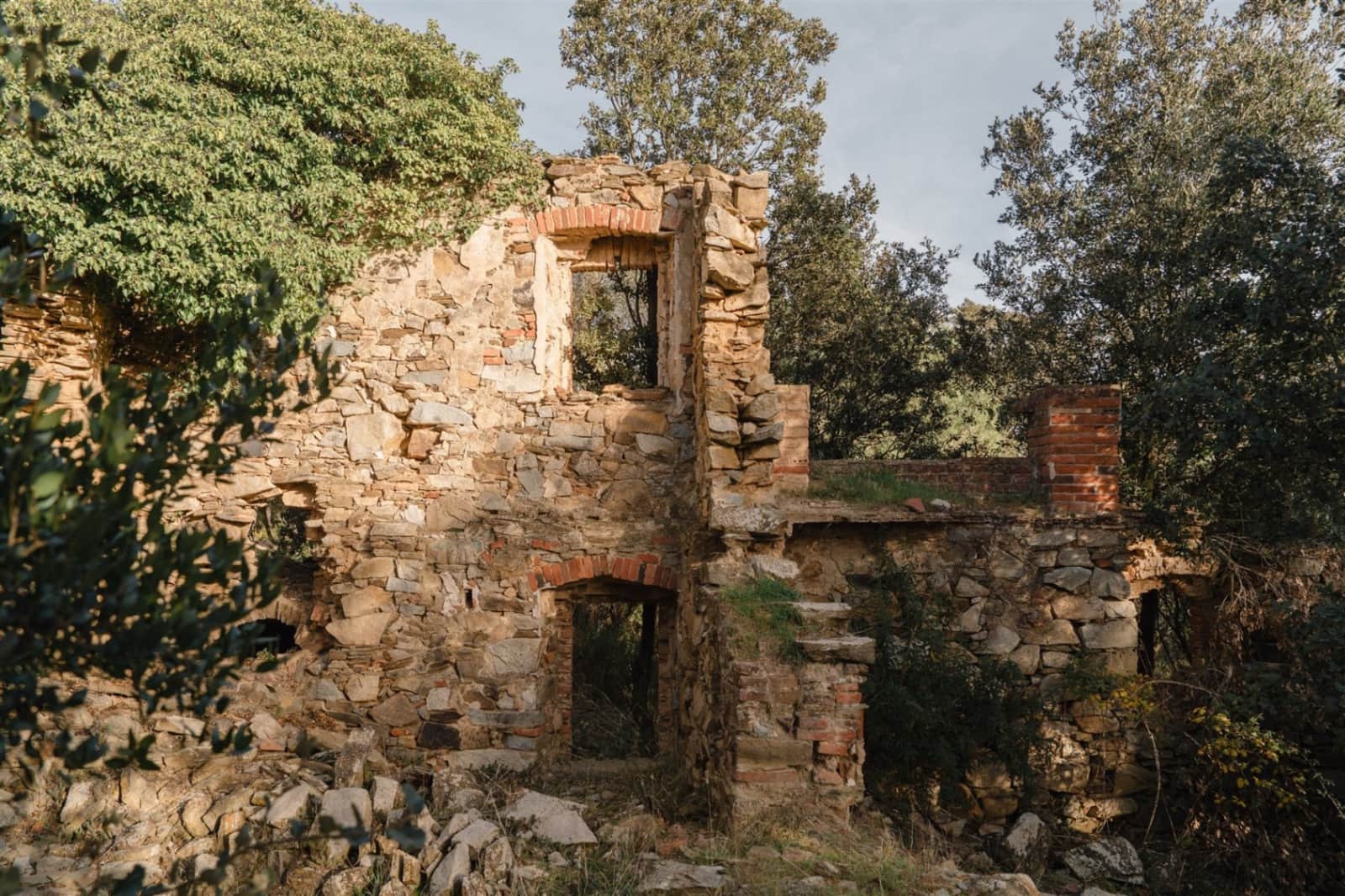 Ruina en Cruïlles Monells i Sant Sadurní de I'Heura en venta - 320.000 € (Ref: 9872774)