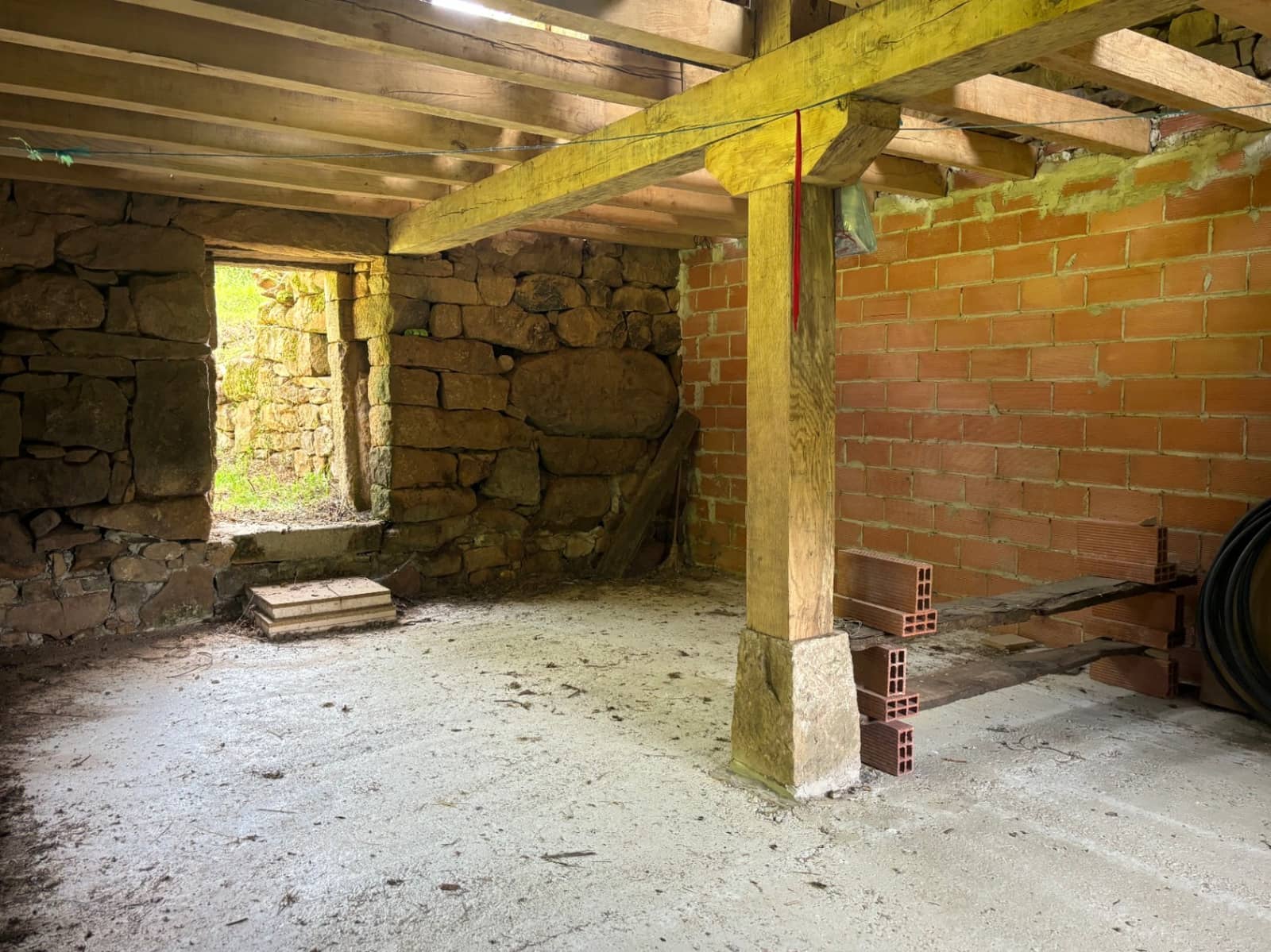 Ruin til salg i Vega de Pas - € 175.000 (Ref: 9944875)