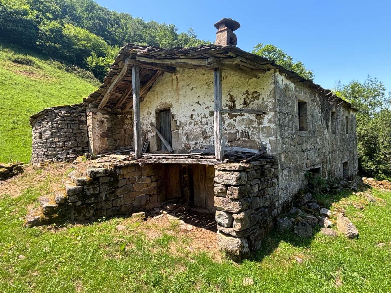 Ruin til salg i Vega de Pas - € 175.000 (Ref: 9944875)