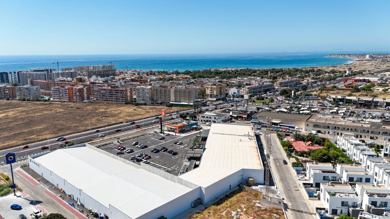 2 soverom Leilighet til salgs i Torrevieja med svømmebasseng - € 172 900 (Ref: 10000976)