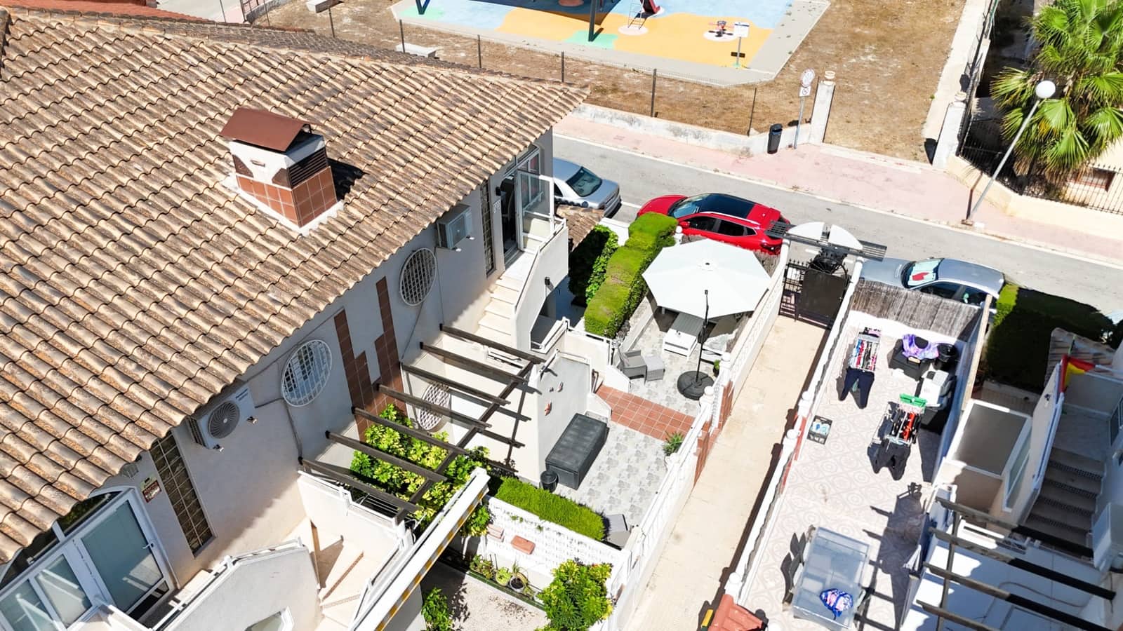 2 soverom Leilighet til salgs i Torrevieja med svømmebasseng - € 172 900 (Ref: 10000976)