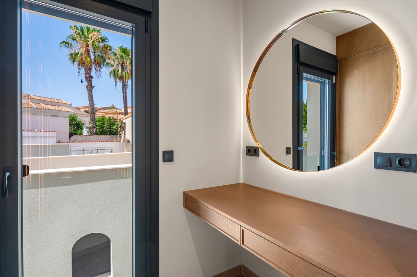 5 quarto Moradia para venda em Ciudad Quesada com piscina - 1 399 000 € (Ref: 10048088)