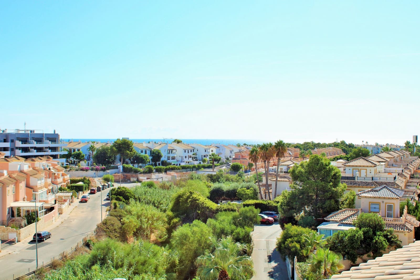 2 bedroom Apartment for sale in Playa Flamenca with pool - € 129,000 (Ref: 10048092)
