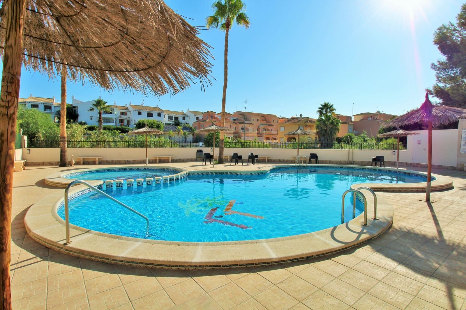 2 bedroom Apartment for sale in Playa Flamenca with pool - € 129,000 (Ref: 10048092)