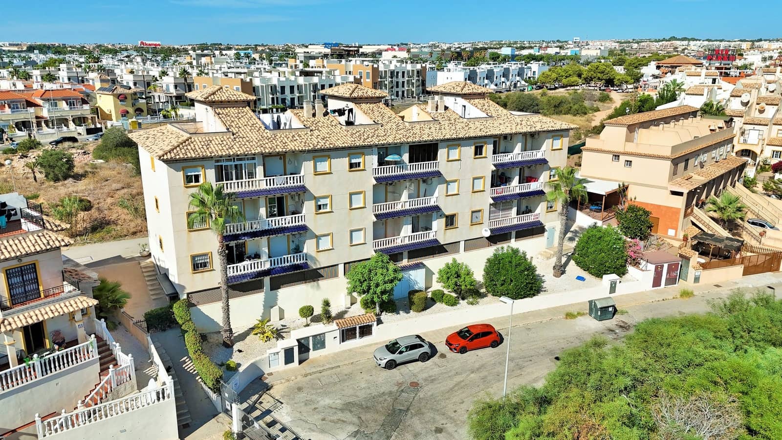 2 bedroom Apartment for sale in Playa Flamenca with pool - € 129,000 (Ref: 10048092)