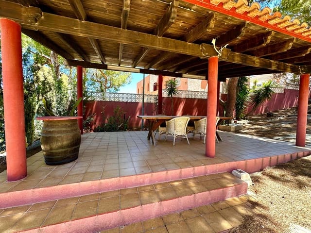 5 sypialnia Willa na sprzedaż w San Miguel de Salinas z basenem garażem - 495 000 € (Ref: 9883411)
