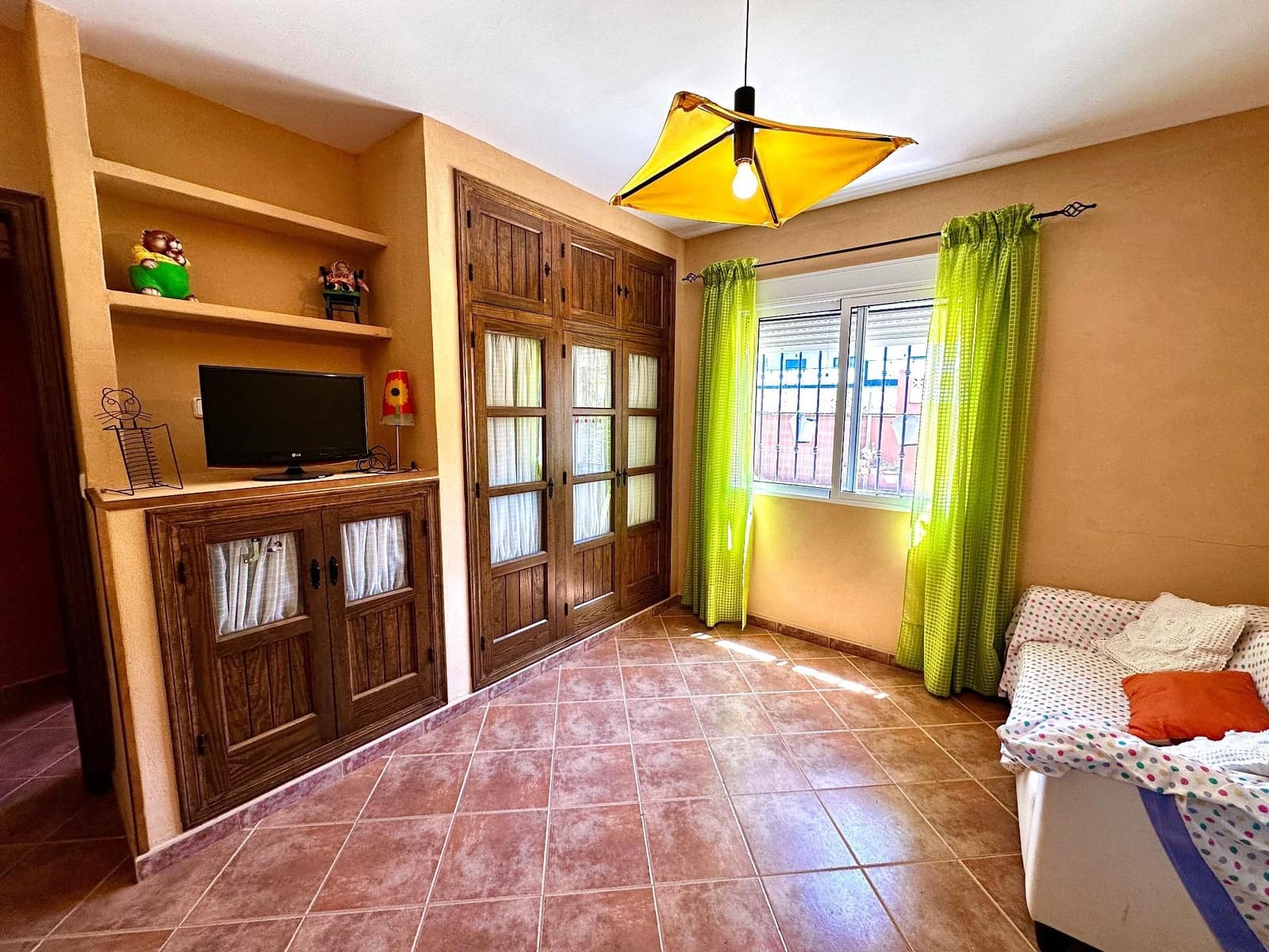 5 sypialnia Willa na sprzedaż w San Miguel de Salinas z basenem garażem - 495 000 € (Ref: 9883411)