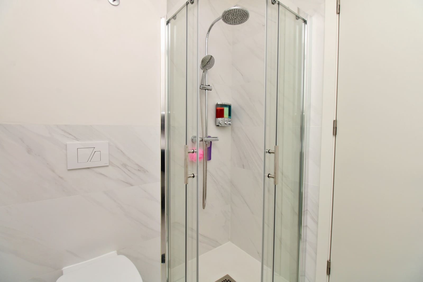 Apartamento de 2 habitaciones en Villamartin en venta con piscina - 249.999 € (Ref: 9883417)