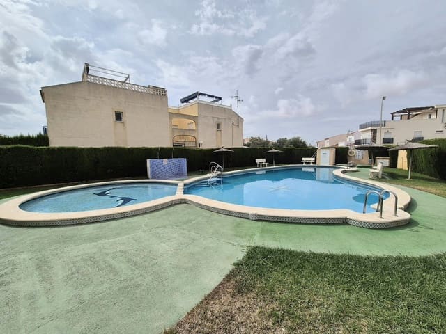 2 sypialnia Apartament na sprzedaż w La Siesta, Torrevieja z basenem garażem - 137 500 € (Ref: 9883426)