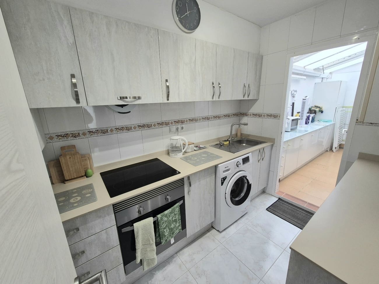2 sypialnia Apartament na sprzedaż w La Siesta z basenem garażem - 137 500 € (Ref: 9883426)