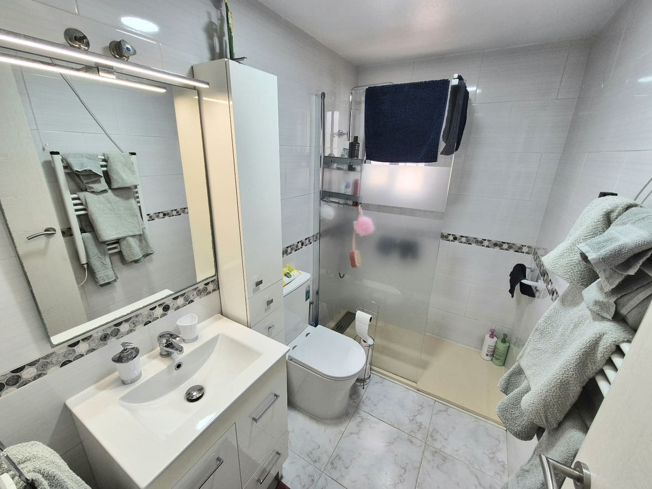 2 sypialnia Apartament na sprzedaż w La Siesta z basenem garażem - 137 500 € (Ref: 9883426)