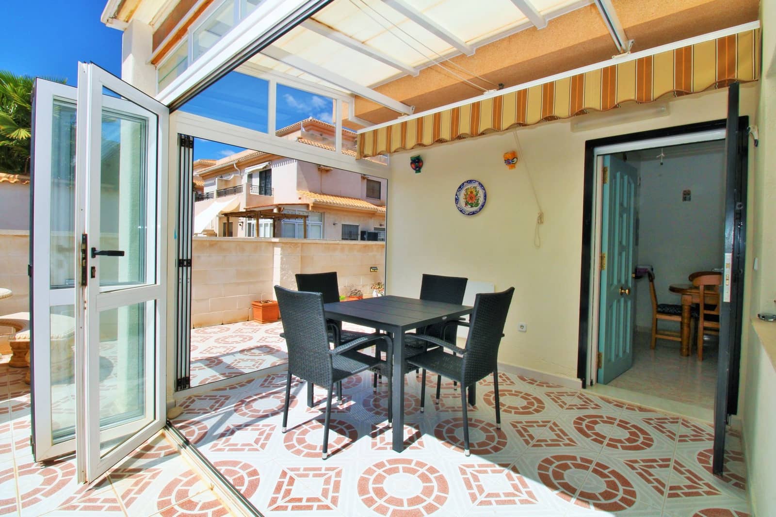 3 bedroom Townhouse for sale in Playa Flamenca with pool - € 249,950 (Ref: 9883450)