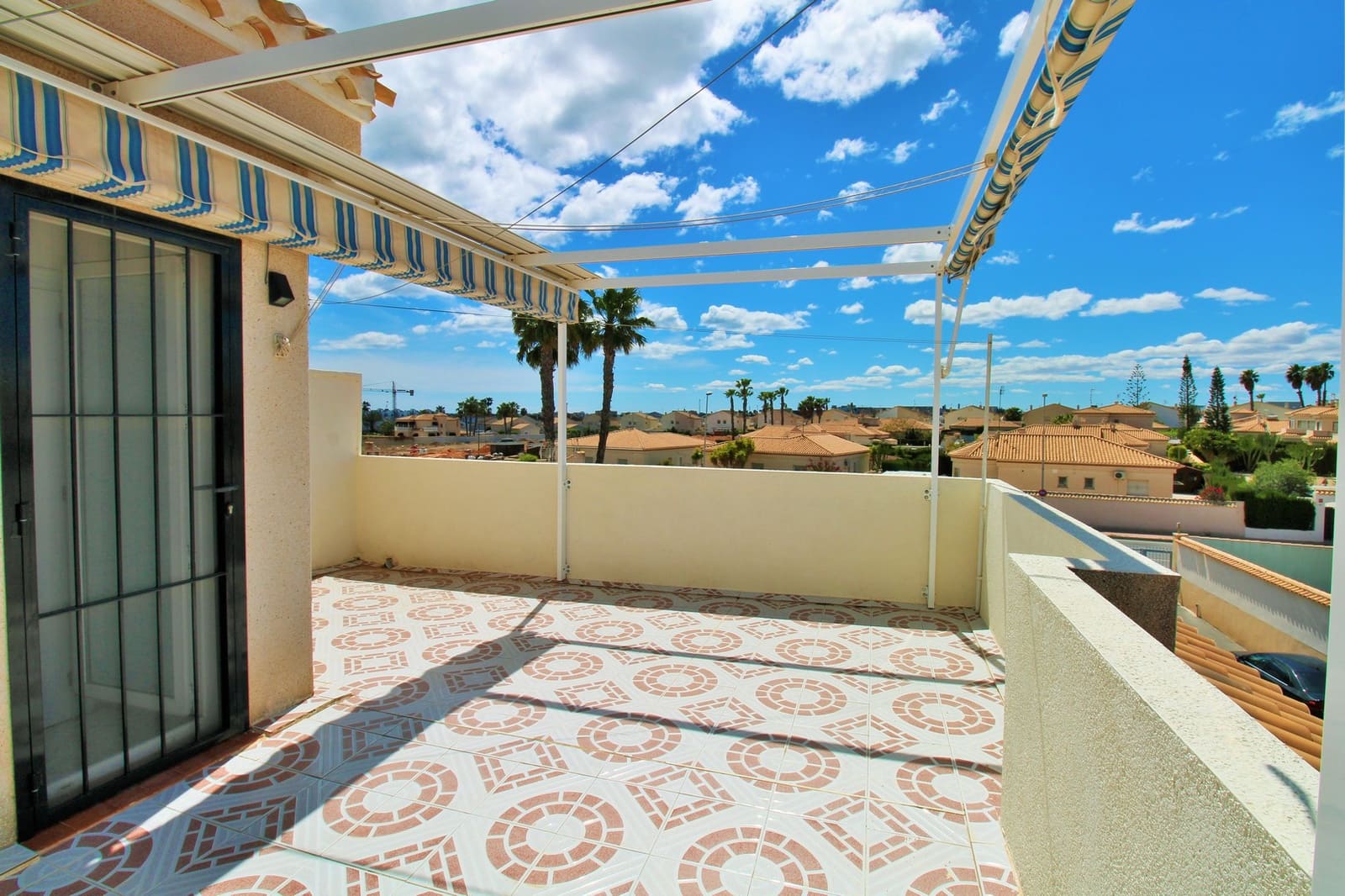 3 bedroom Townhouse for sale in Playa Flamenca with pool - € 249,950 (Ref: 9883450)