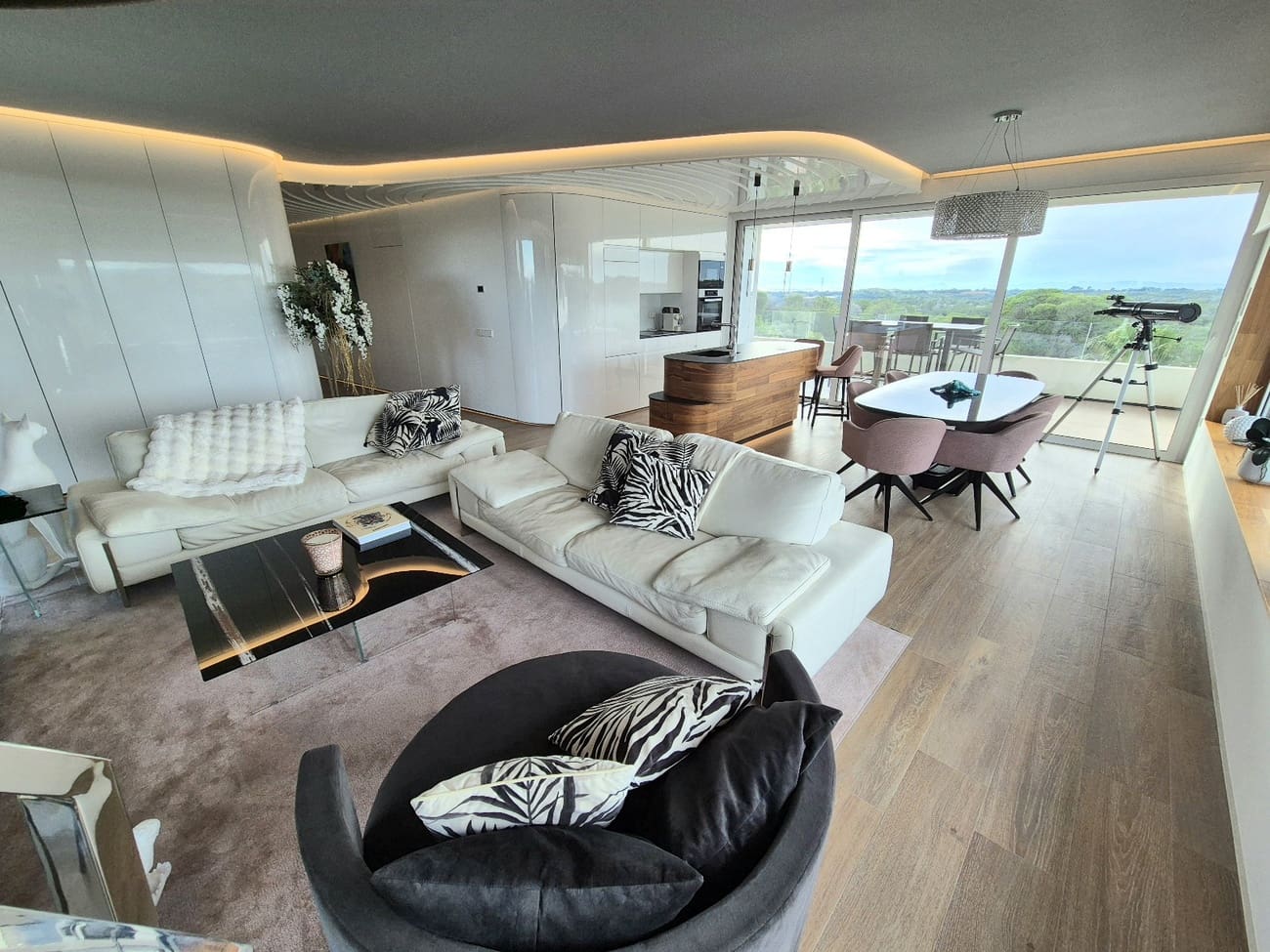 3 bedroom Apartment for sale in Las Colinas Golf with pool garage - € 829,000 (Ref: 9883455)