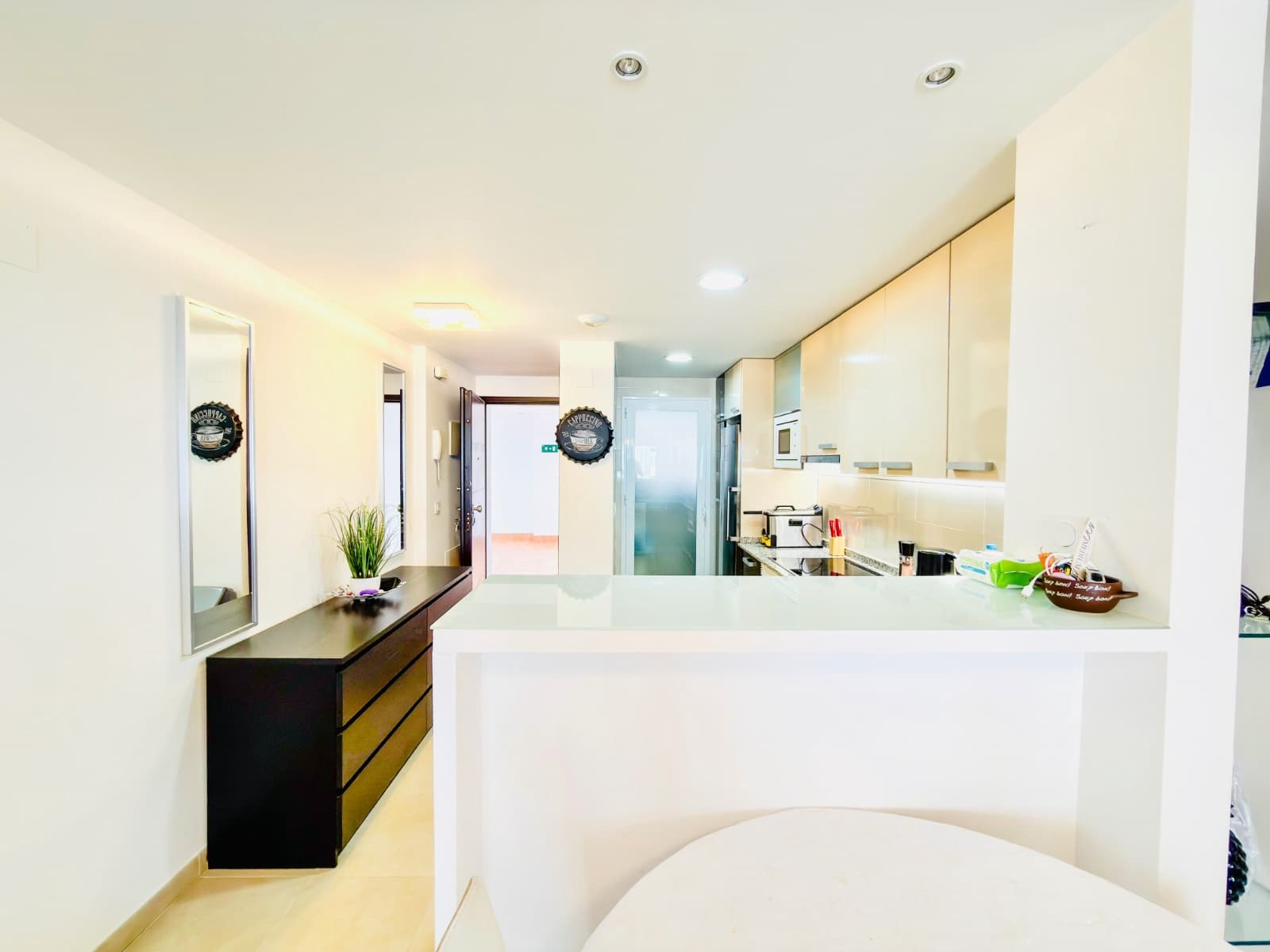Apartamento de 2 habitaciones en Orihuela Costa en venta con piscina garaje - 235.000 € (Ref: 9909469)