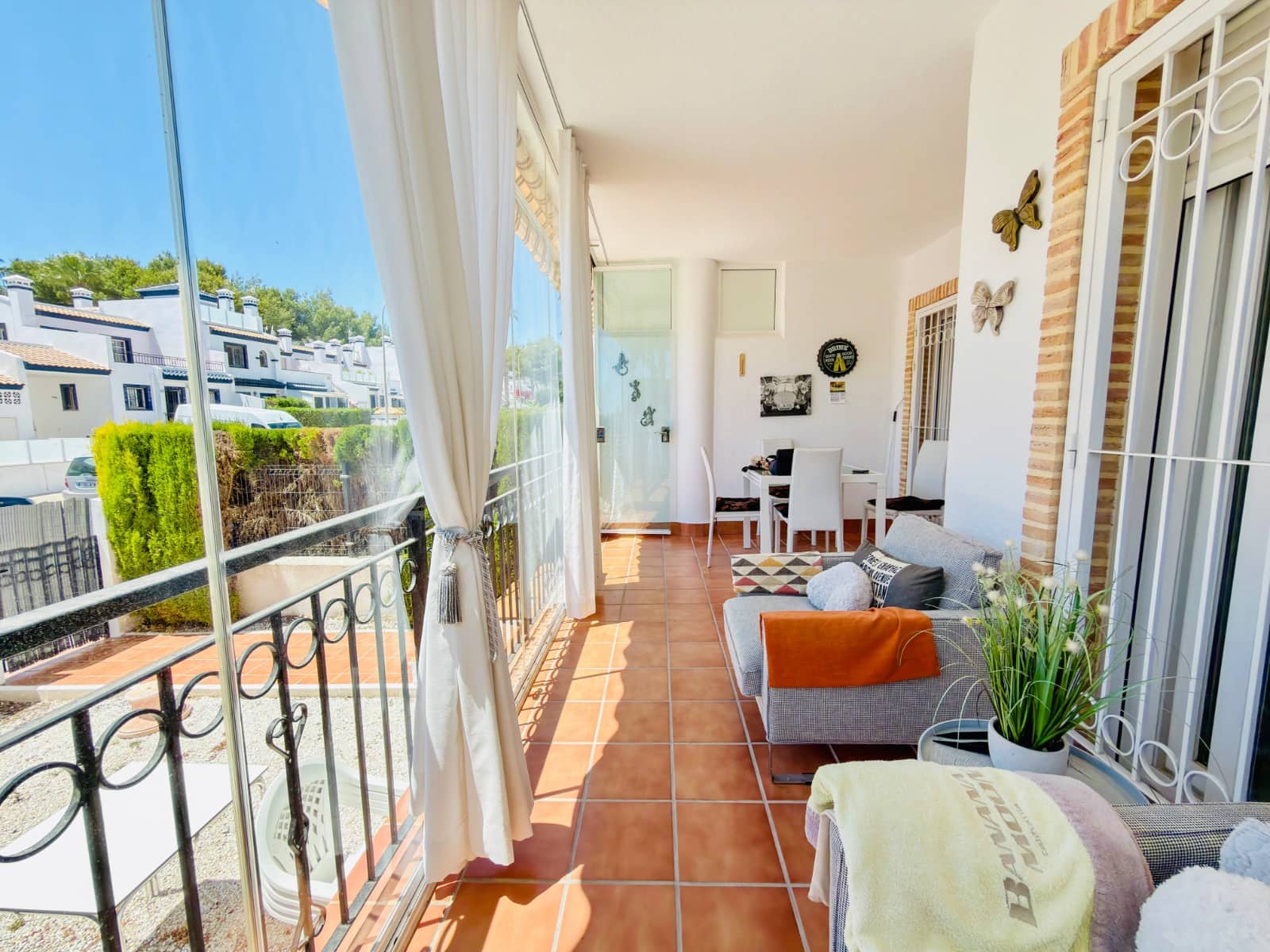 Apartamento de 2 habitaciones en Orihuela Costa en venta con piscina garaje - 235.000 € (Ref: 9909469)