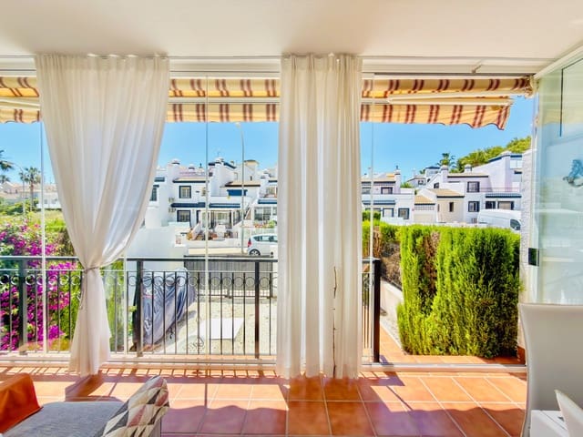 Apartamento de 2 habitaciones en Villamartin, Orihuela en venta con piscina garaje - 235.000 € (Ref: 9909469)