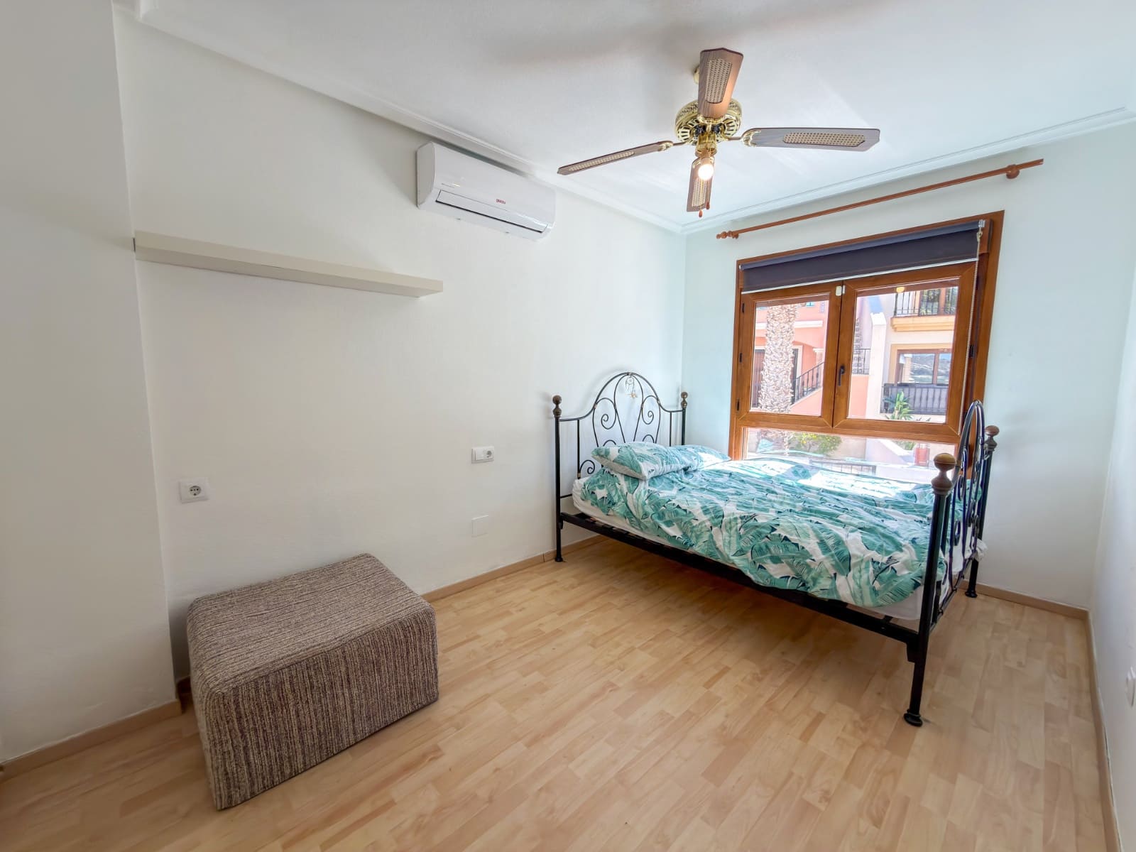 3 slaapkamer Villa te koop in Algorfa met zwembad - € 375.000 (Ref: 9909471)