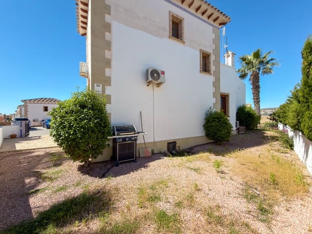 3 slaapkamer Villa te koop in Algorfa met zwembad - € 375.000 (Ref: 9909471)