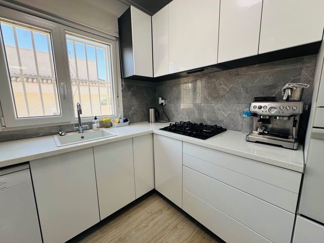 4 camera da letto Villa in vendita in Ciudad Quesada, Rojales con piscina garage - 470.000 € (Rif: 9953372)