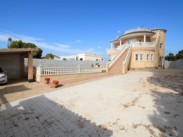 5 soverom Villa til salgs i Campoamor, Orihuela med svømmebasseng - € 540 000 (Ref: 9991530)