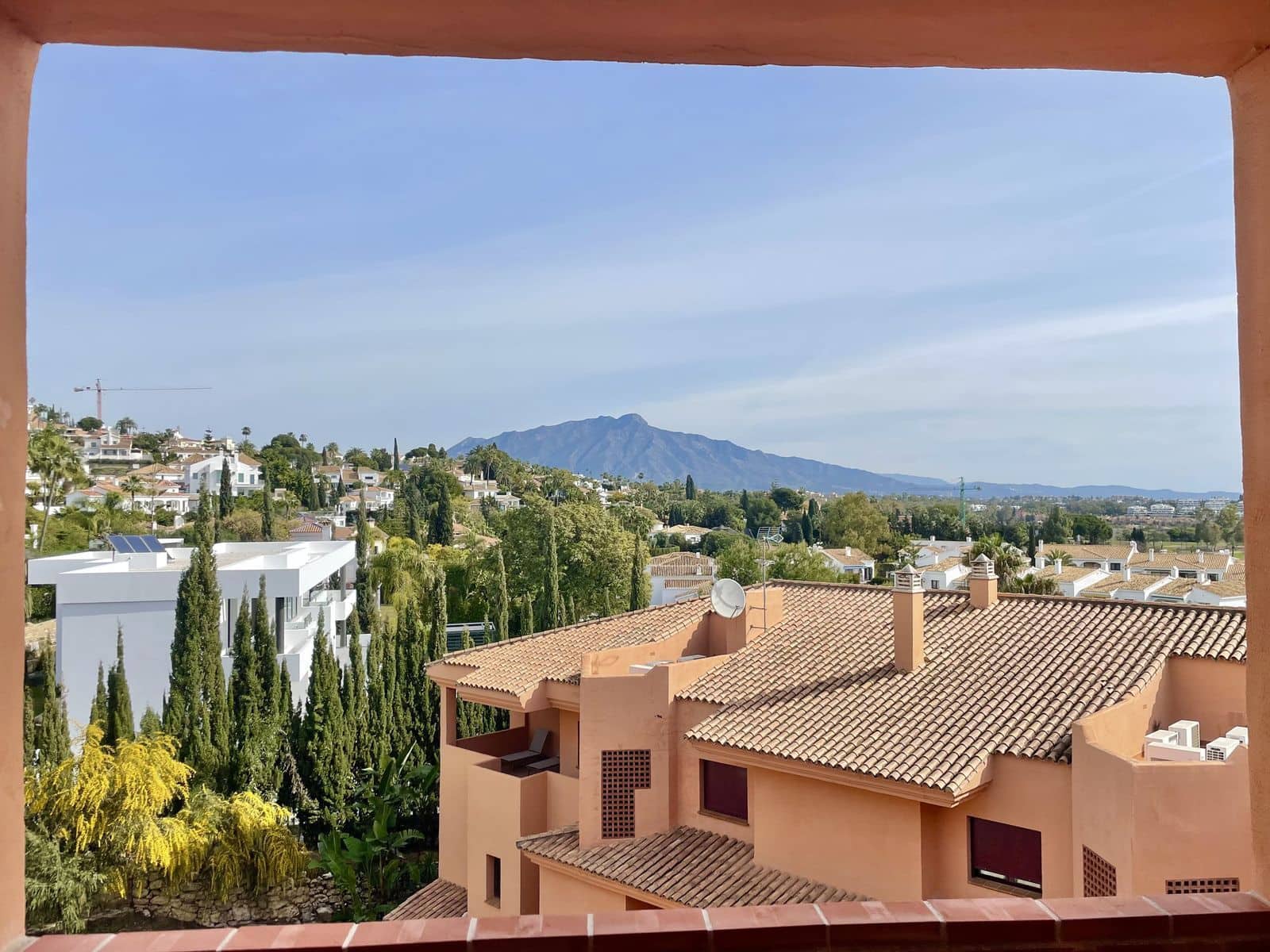 1 slaapkamer Appartement te koop in Benahavis met zwembad - € 255.000 (Ref: 8678453)