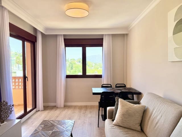 1 bedroom Apartment for sale in El Paraíso, Benahavís with pool - € 248,000 (Ref: 8736854)