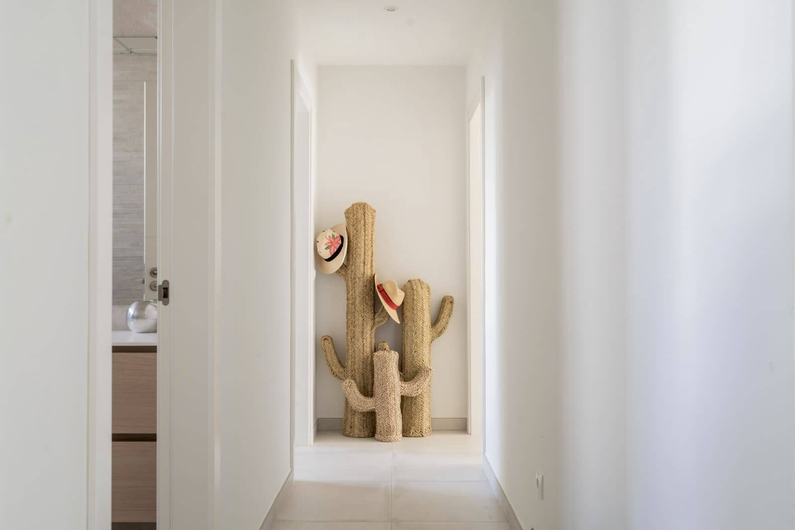 2 soverom Leilighet til salgs i El Paraiso med svømmebasseng - € 570 000 (Ref: 8852293)