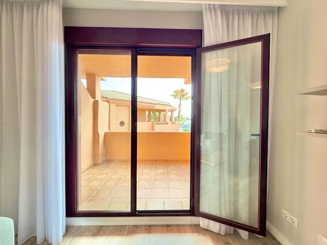 2 makuuhuone Huoneisto myytävänä paikassa El Paraíso, Benahavís mukana uima-altaan - 325 000 € (Ref: 9009872)