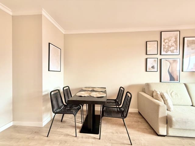 2 makuuhuone Huoneisto myytävänä paikassa El Paraíso, Benahavís mukana uima-altaan - 325 000 € (Ref: 9009872)