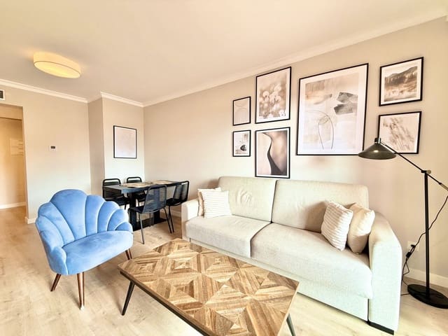 2 makuuhuone Huoneisto myytävänä paikassa El Paraíso, Benahavís mukana uima-altaan - 325 000 € (Ref: 9009872)