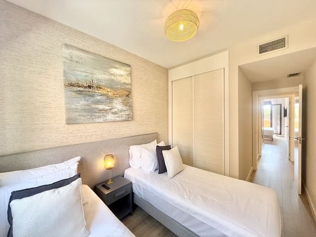 2 makuuhuone Huoneisto myytävänä paikassa El Paraíso, Benahavís mukana uima-altaan - 359 000 € (Ref: 9016405)