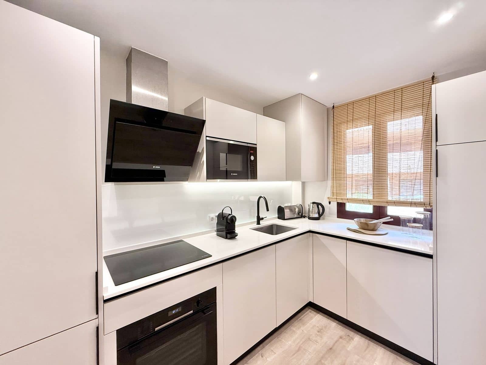 2 soveværelse Lejlighed til salg i Benahavis med swimmingpool - € 320.000 (Ref: 9077109)