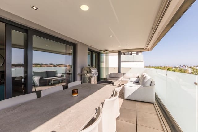 3 soveværelse Lejlighed til salg i La Cala de Mijas, Mijas med swimmingpool - € 669.000 (Ref: 9105366)