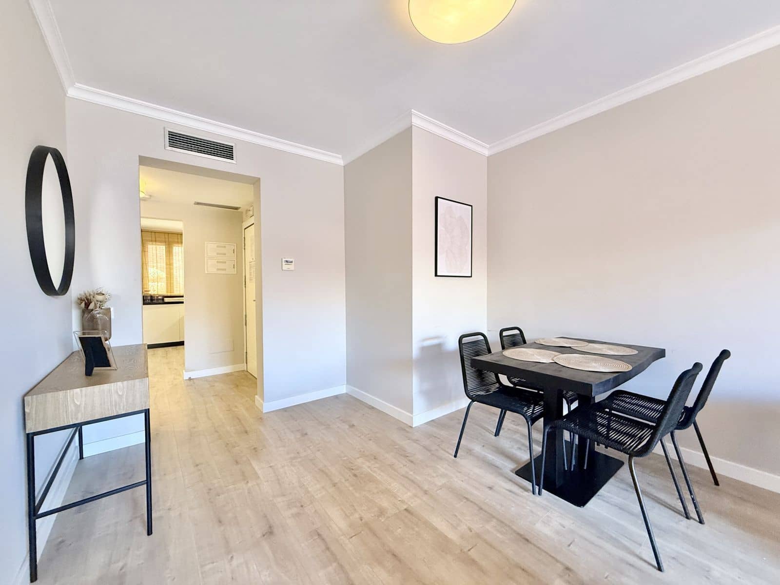 2 chambre Appartement à vendre à Benahavis avec piscine - 299 000 € (Ref: 9127445)