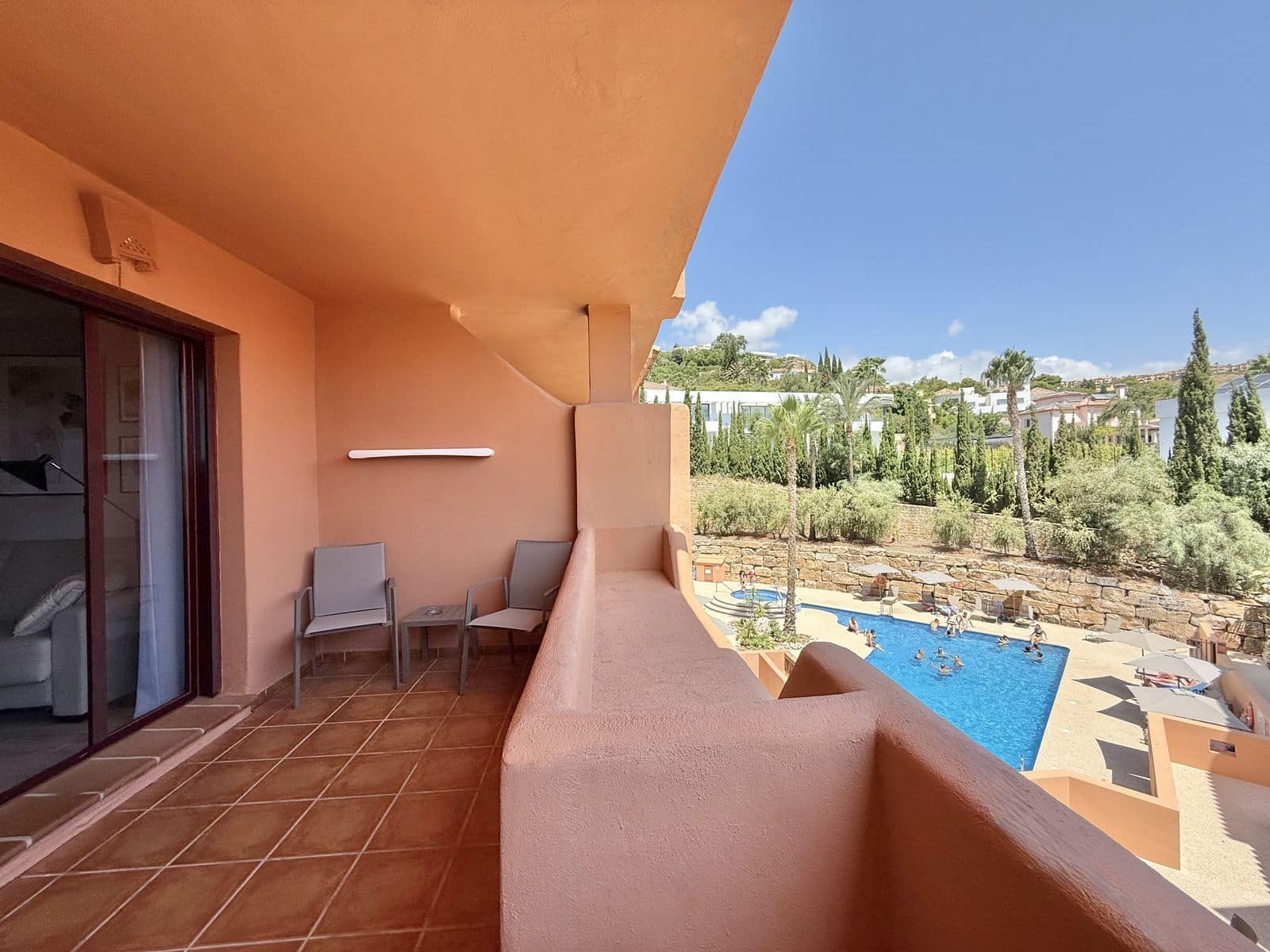 2 chambre Appartement à vendre à Benahavis avec piscine - 299 000 € (Ref: 9127445)