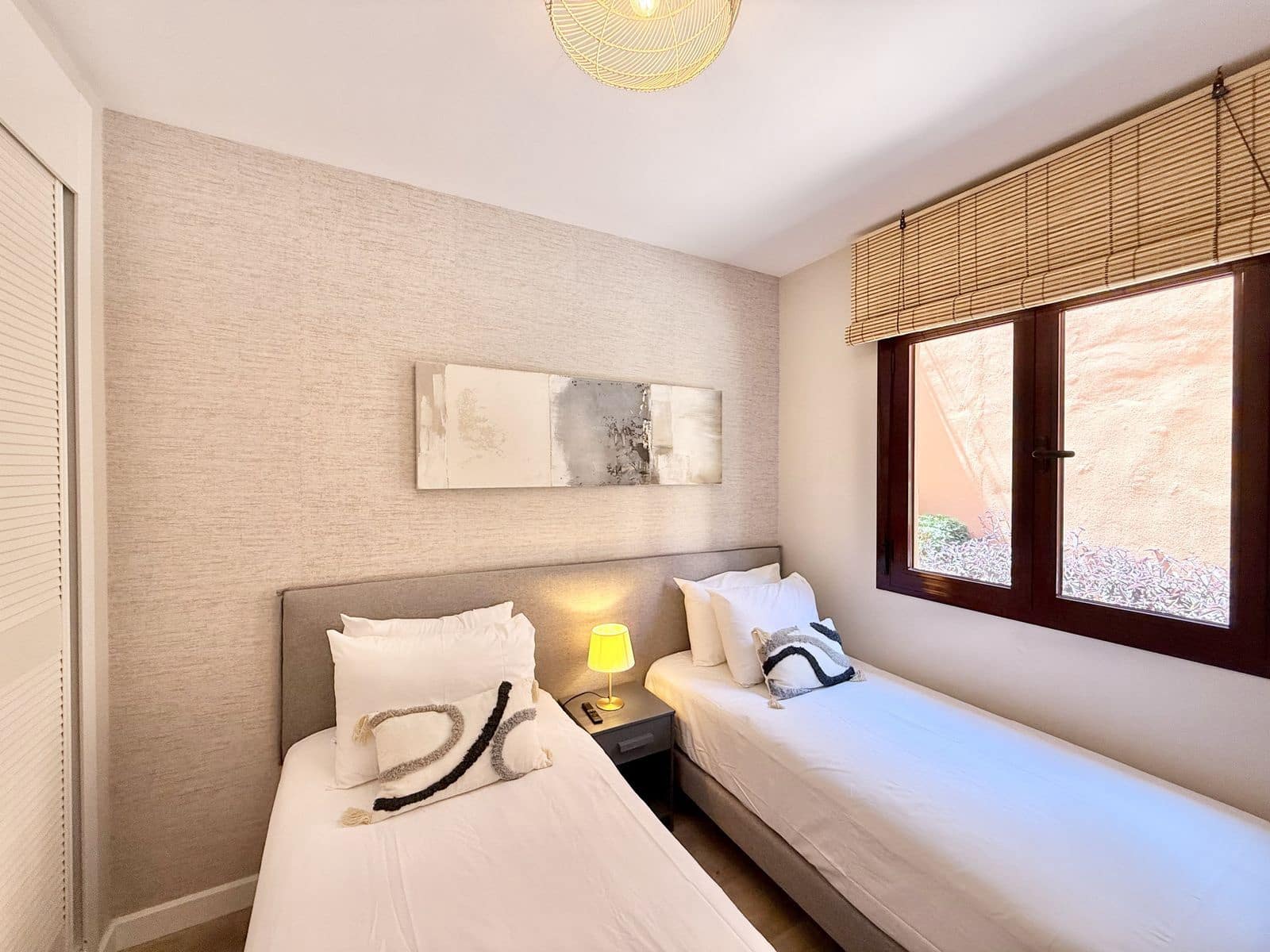 2 chambre Appartement à vendre à Benahavis avec piscine - 299 000 € (Ref: 9127445)