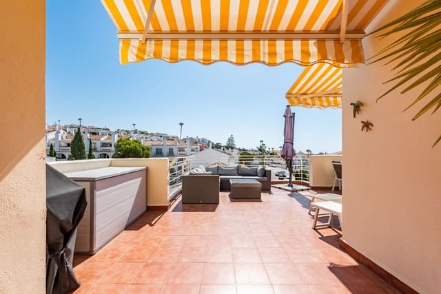3 soveværelse Penthouse til salg i Riviera del Sol, Mijas med swimmingpool - € 389.000 (Ref: 9127446)