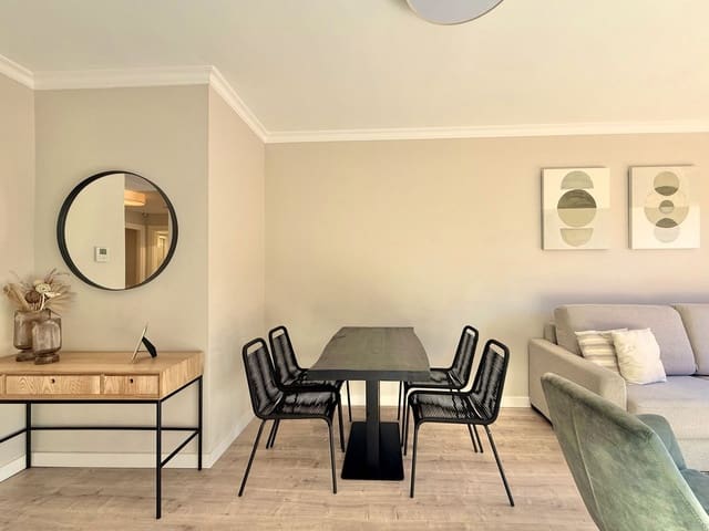 2 sovrum Lägenhet till salu i El Paraíso, Benahavís med pool - 335 000 € (Ref: 9153336)