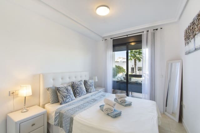 2 Zimmer Apartment zu verkaufen in La Concha - Resina Golf, Estepona mit Pool - 379.000 € (Ref: 9161715)