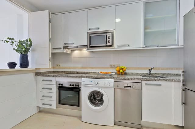 2 Zimmer Penthouse zu verkaufen in Centro ciudad, Fuengirola - 409.000 € (Ref: 9184236)