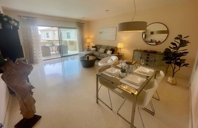 Apartamento de 2 habitaciones en Benahavís pueblo, Benahavís en venta con piscina - 579.000 € (Ref: 9190381)