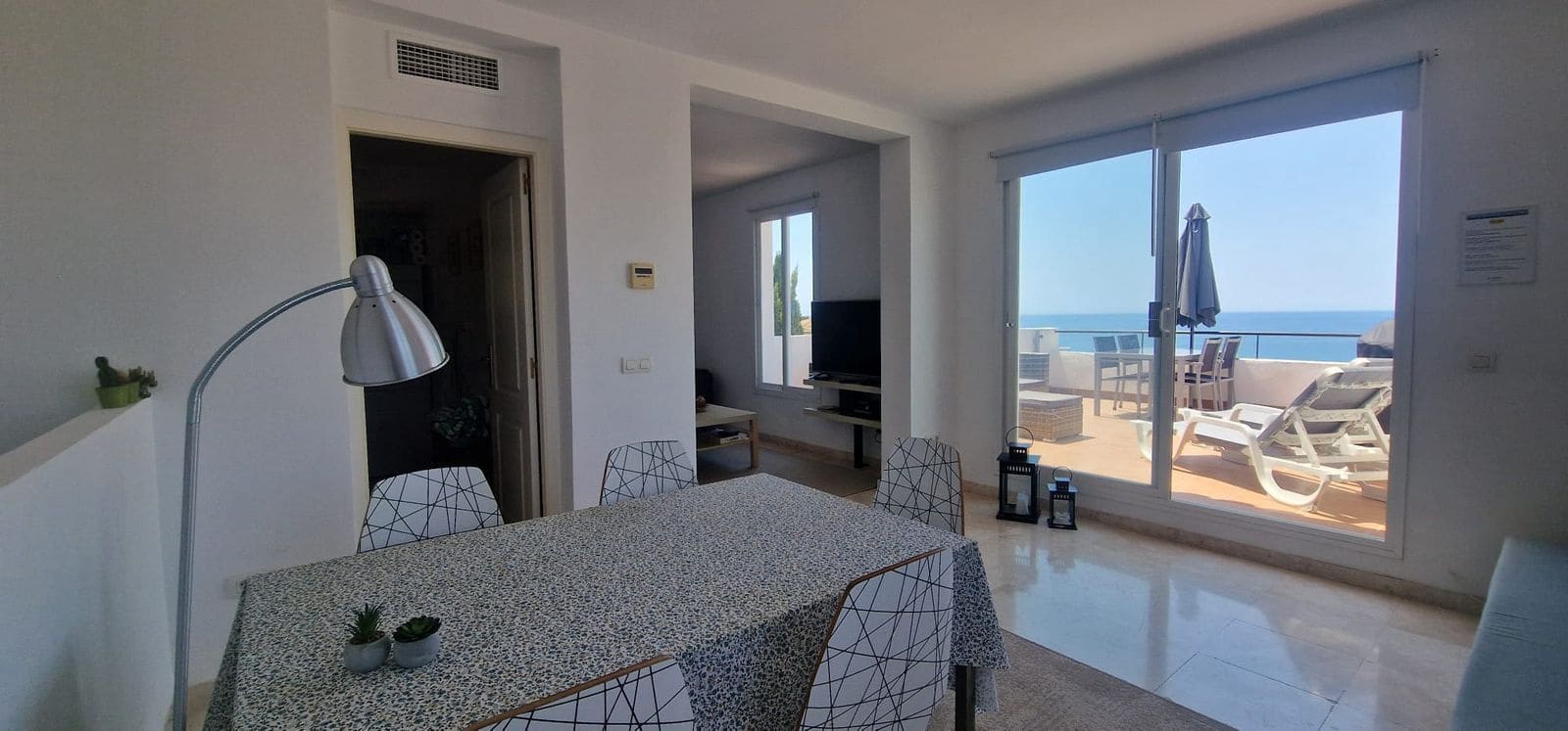 2 makuuhuone Huoneisto myytävänä paikassa Riviera del Sol mukana uima-altaan - 350 000 € (Ref: 9227331)