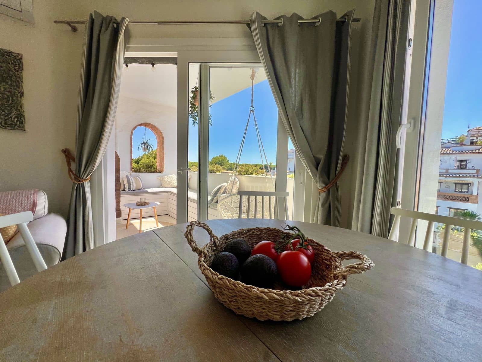 2 chambre Appartement à vendre à Calahonda avec piscine - 325 000 € (Ref: 9227654)