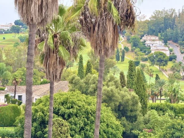 3 slaapkamer Appartement te koop in El Paraíso, Benahavís met zwembad - € 450.000 (Ref: 9231239)