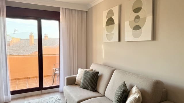 2 bedroom Apartment for sale in El Paraíso, Benahavís with pool - € 365,000 (Ref: 9319587)