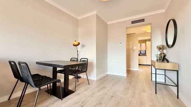 2 bedroom Apartment for sale in El Paraíso, Benahavís with pool - € 365,000 (Ref: 9319587)