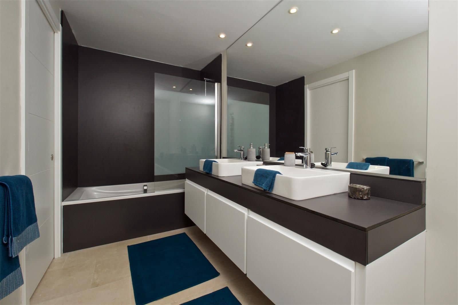 2 Zimmer Apartment zu verkaufen in New Golden Mile mit Pool - 385.000 € (Ref: 9335710)